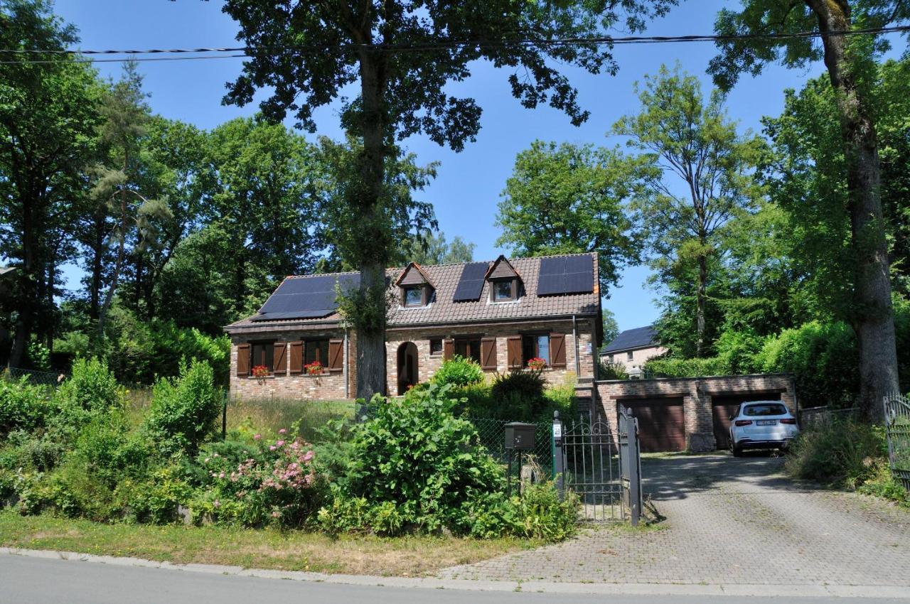 Tres Belle Villa 4 Facades Dans Quartier Vert Et Arbore - 5 Kms De นามูร์ ภายนอก รูปภาพ