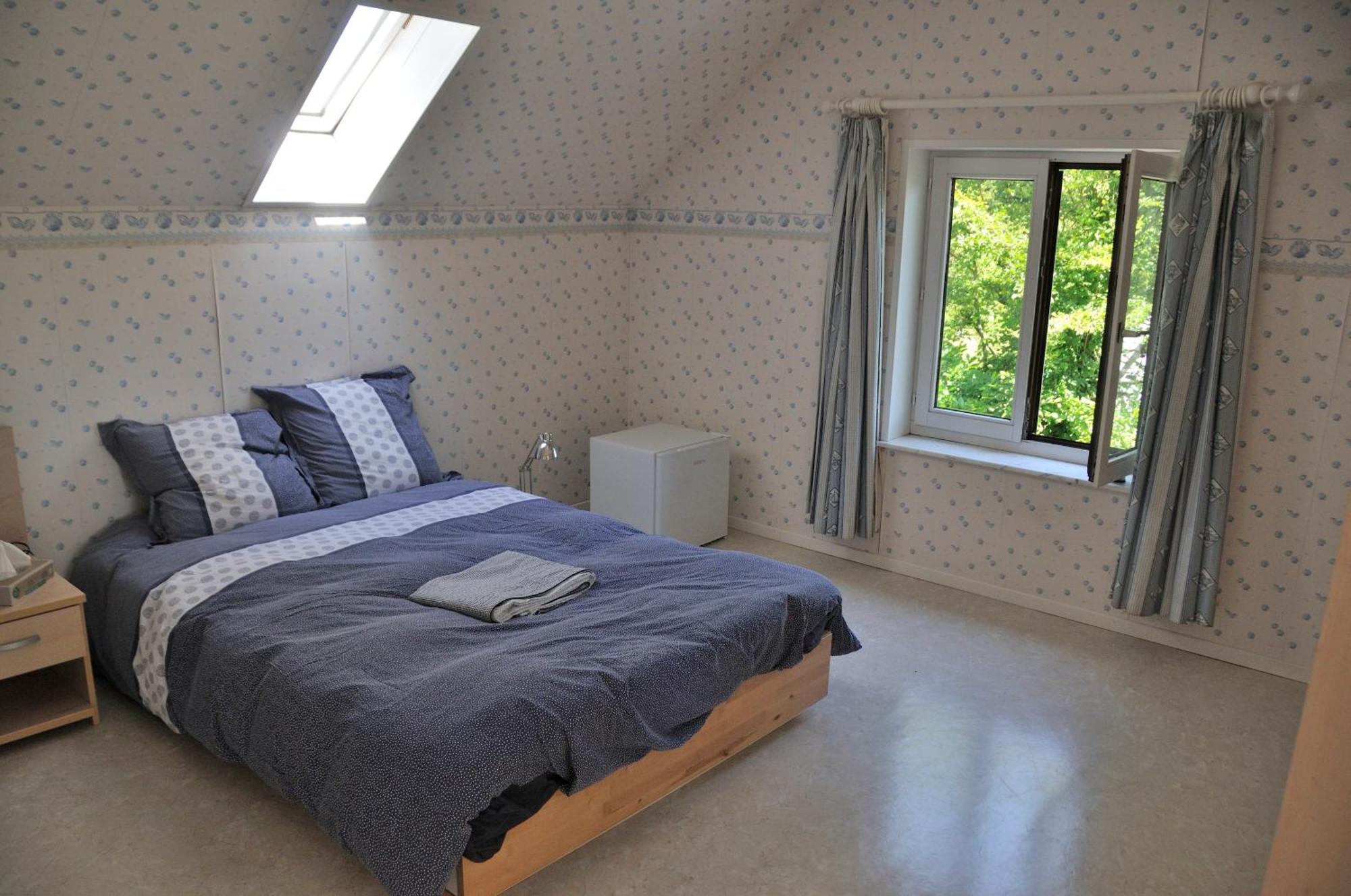 Tres Belle Villa 4 Facades Dans Quartier Vert Et Arbore - 5 Kms De นามูร์ ภายนอก รูปภาพ